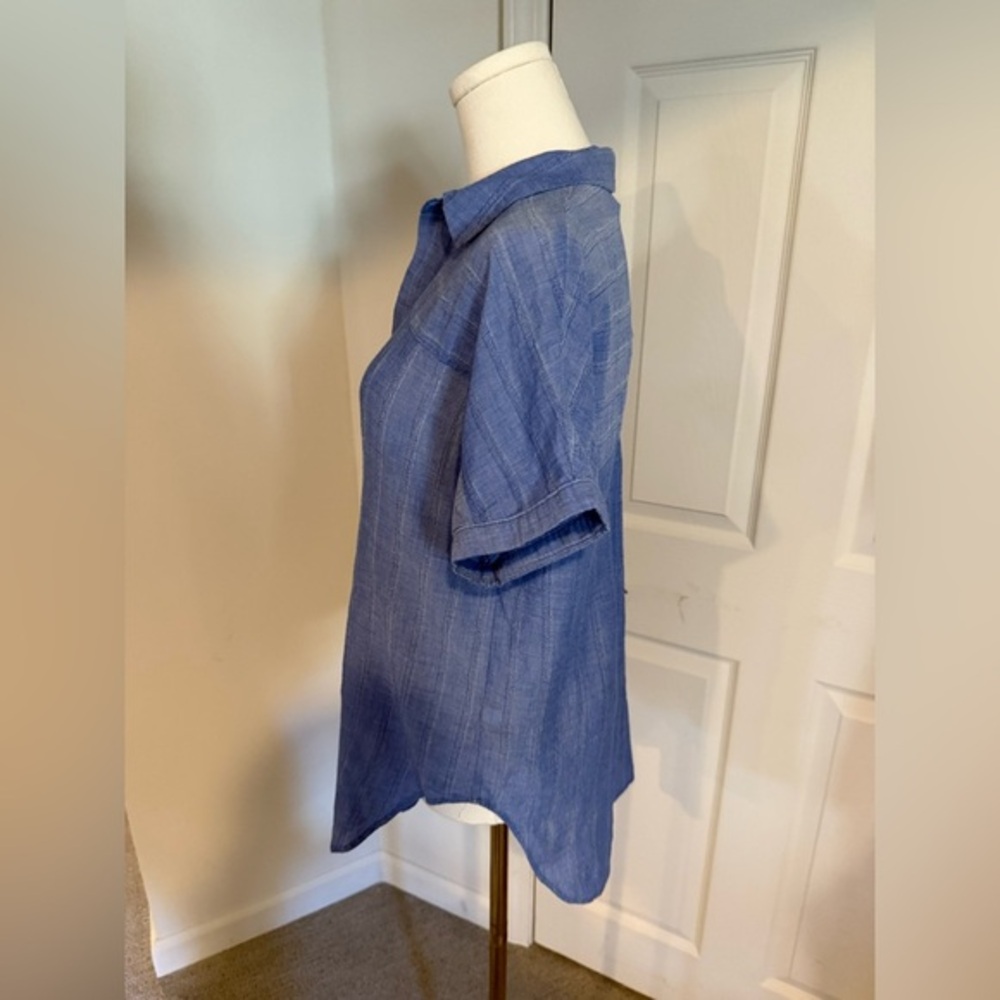 Chic Blue Pleated Blouse – Size Medium (NWOT) - Picture 5 of 9